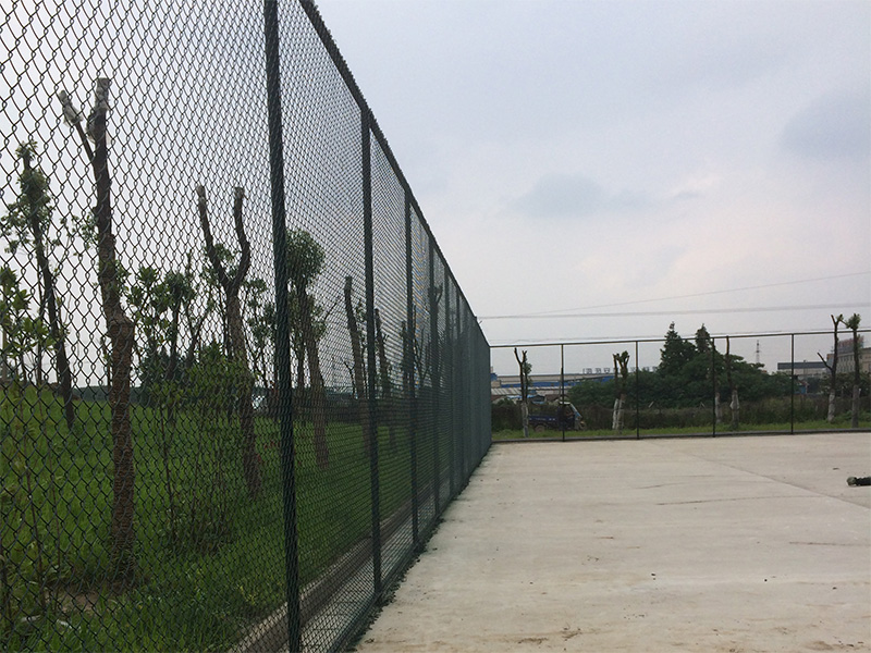 球場圍網(wǎng)燈光